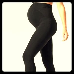 Pregnancy leggings